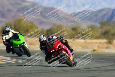 media/Jan-09-2022-SoCal Trackdays (Sun) [[2b1fec8404]]/Turn 14 (10am)/